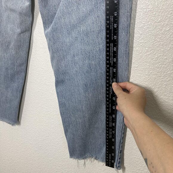 Levis 550 Jeans Womens Light Wash Relaxed Tapered Raw Hem Zip Fly Red Tab Denim - Picture 9 of 15